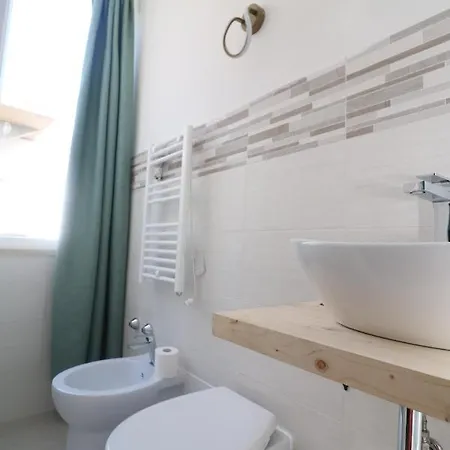Bed & Breakfast Il Litorale Beb Vista Mare Follonica
